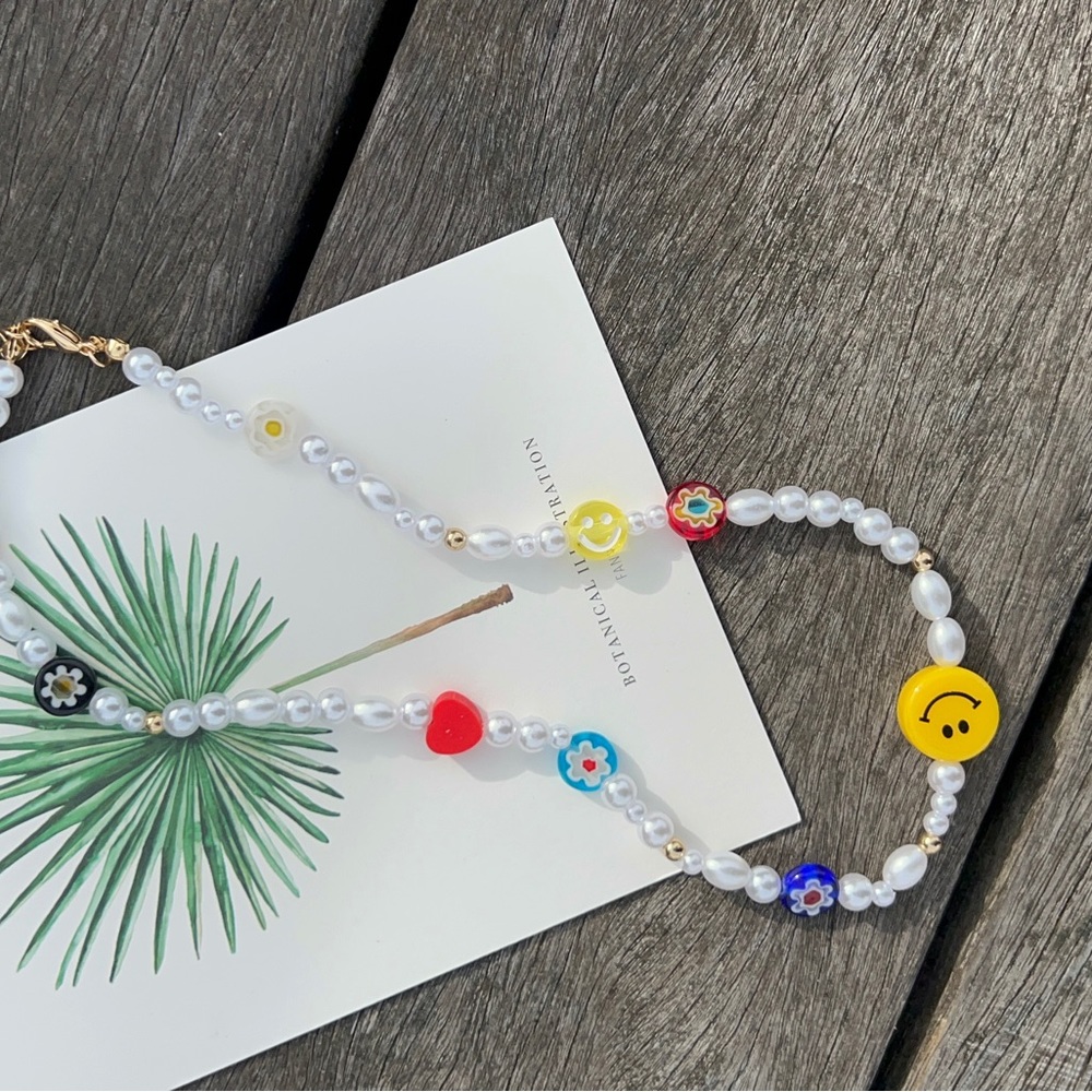 Funky beads choker necklace with colorful faces!
